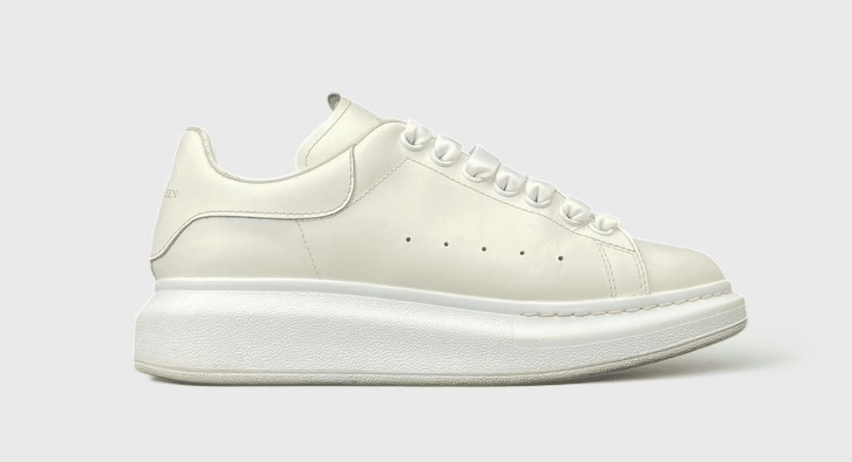 0000000316 Alexander Mcqueen Oversize Blanc 37
