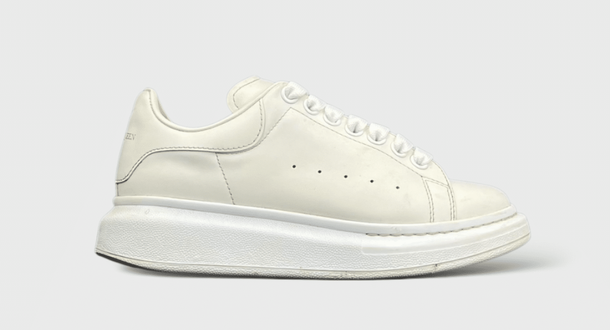 0000000173 Alexander Mcqueen Oversize Blanc 36