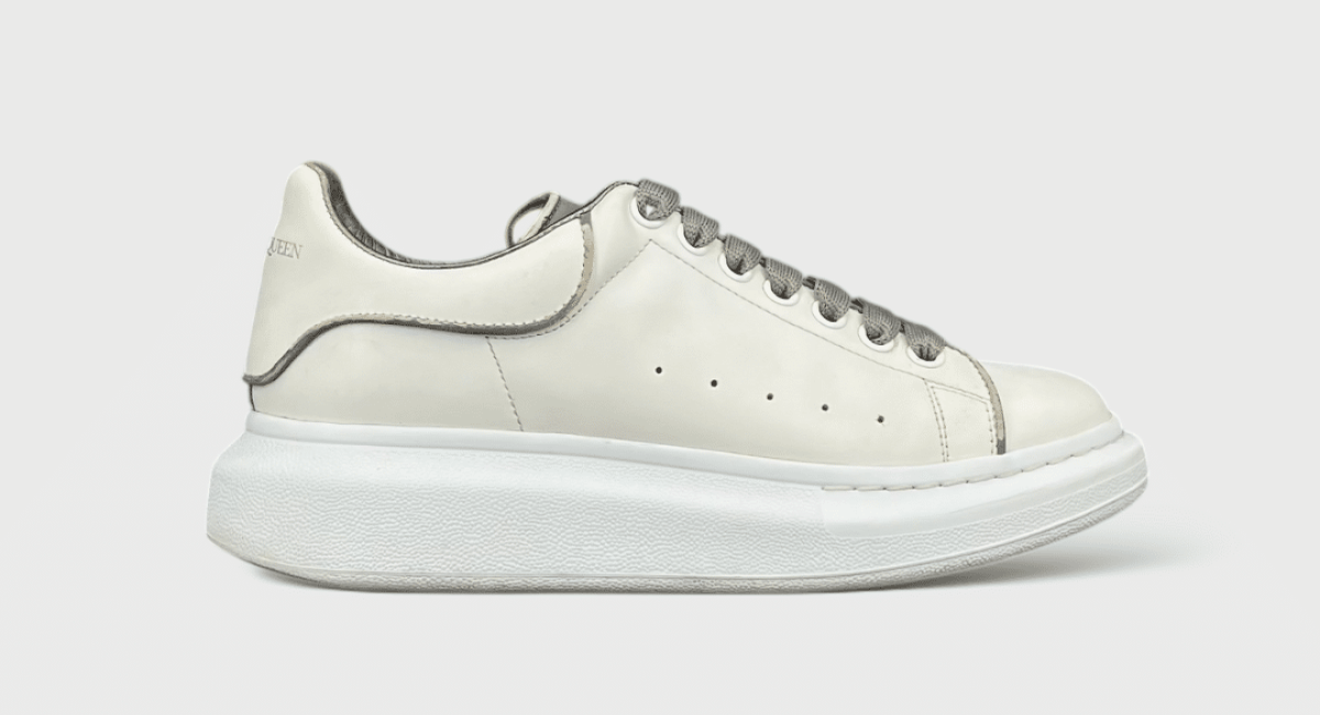 0000000168 Alexander Mcqueen Oversize Blanc/Gris 39