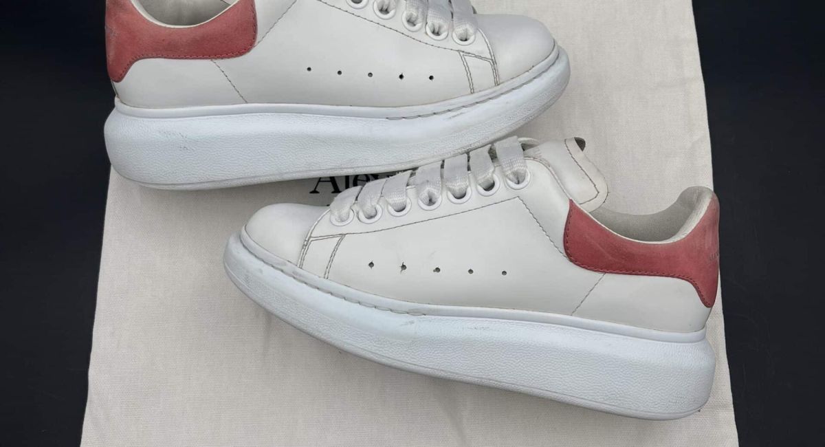 1804 Alexander Mcqueen 35