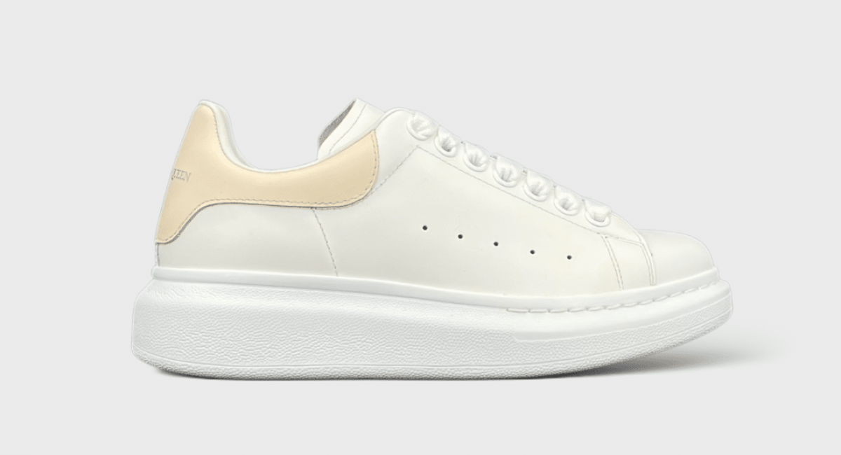 0000000177 Alexander Mcqueen Oversize Blanc/Beige 36