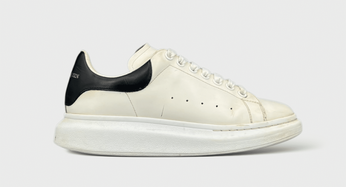 9842 Alexander Mcqueen Oversize Blanc/Noir 40