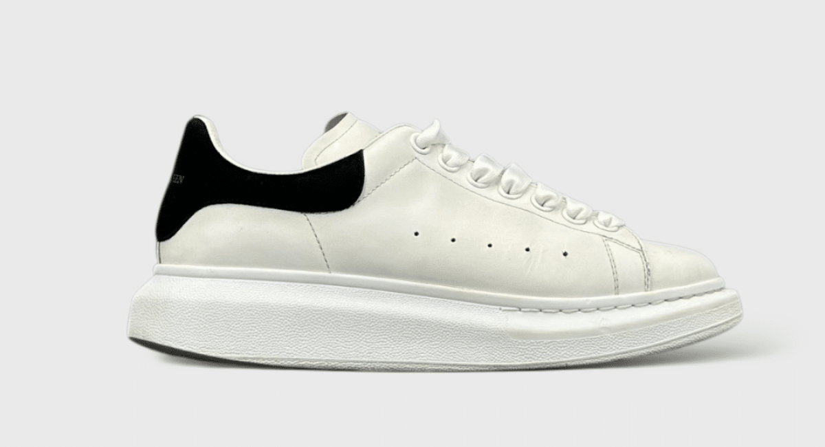 10097 Alexander Mcqueen Oversize Blanc/Noir 39