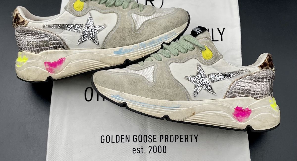 3157 Golden Goose 36