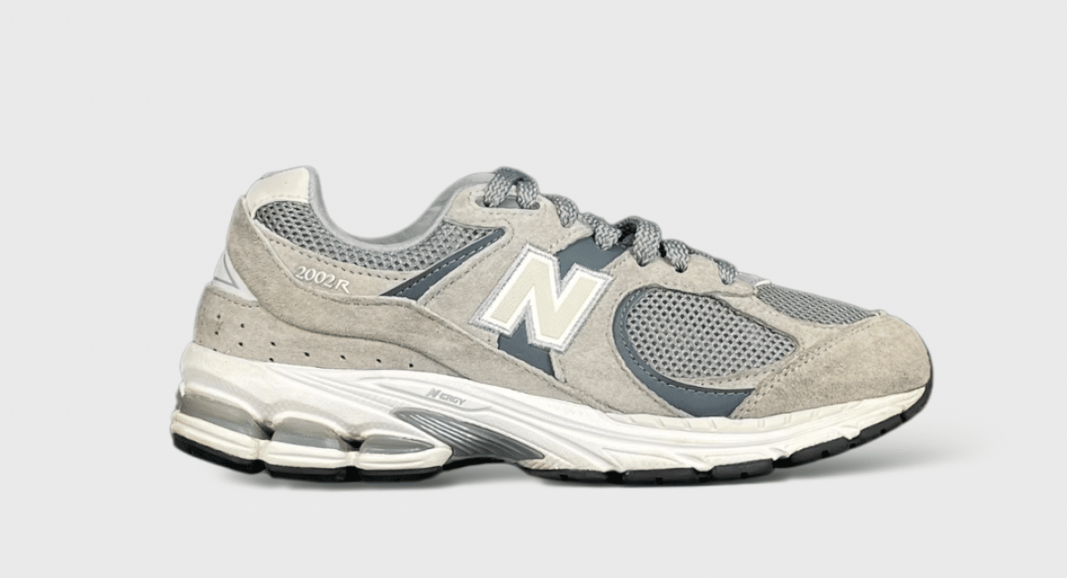 9538 New Balance 2002R Gris/Blanc 38