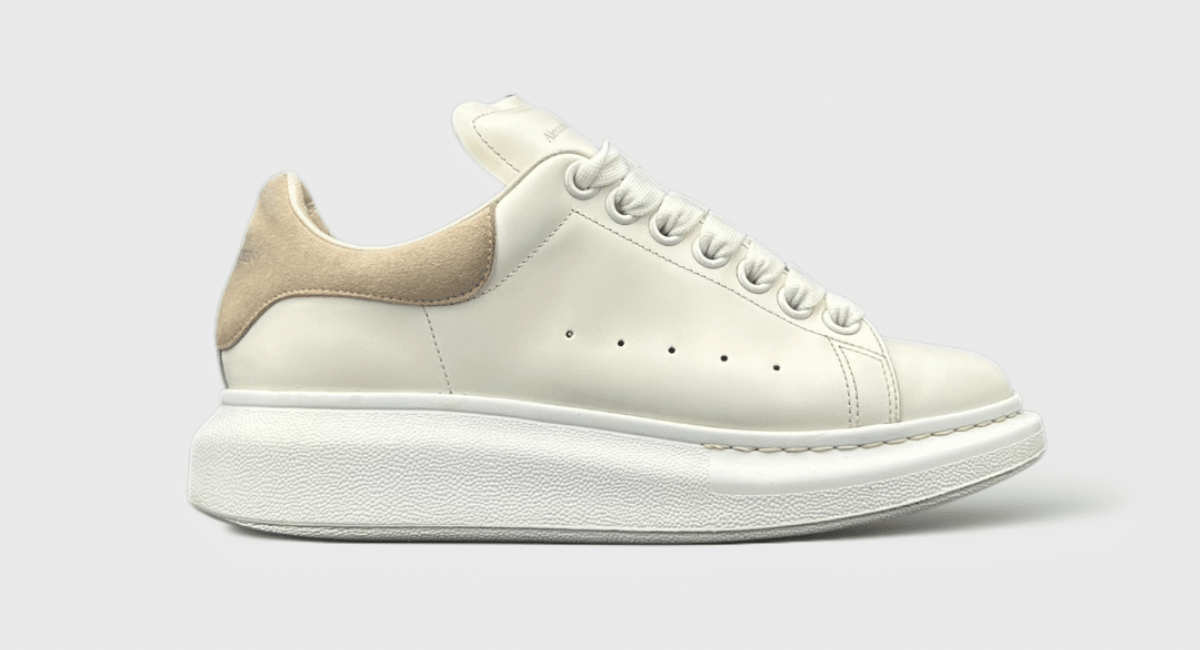 0000000192 Alexander Mcqueen Oversize Blanc/Beige/Crème 36