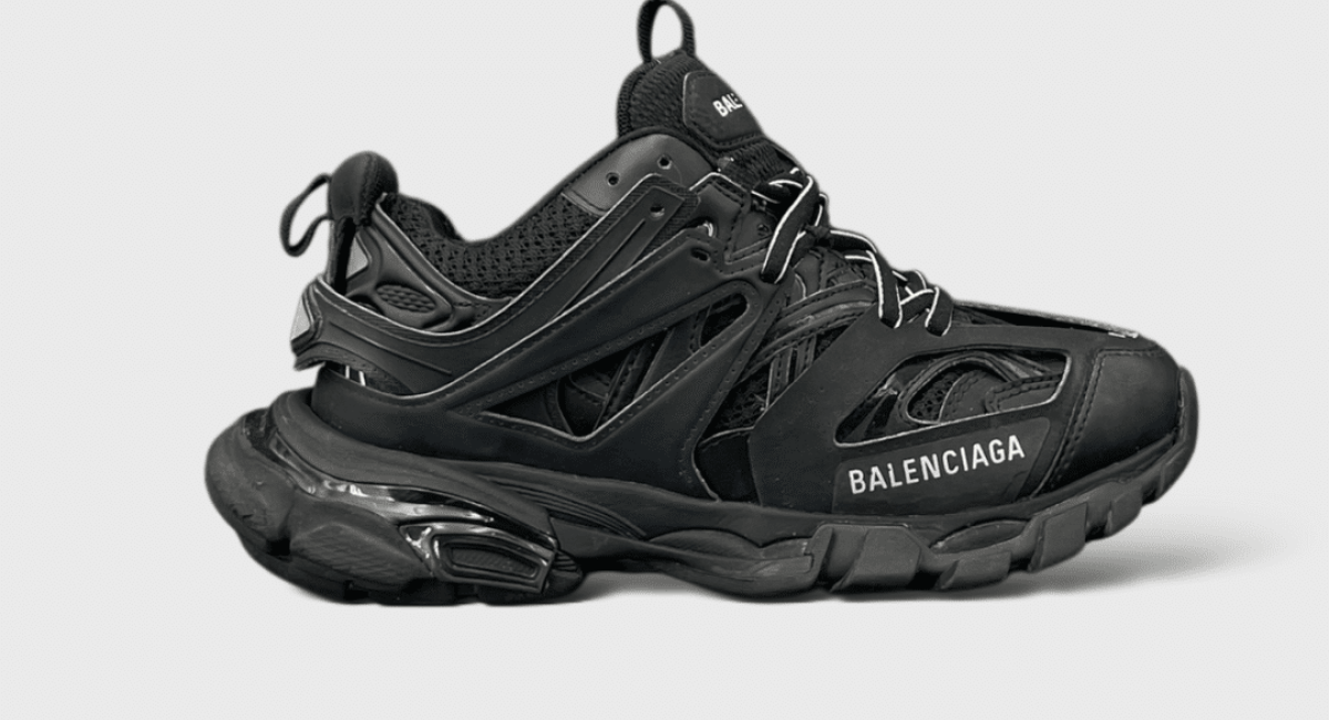 0000000209 Balenciaga Track Noir 36