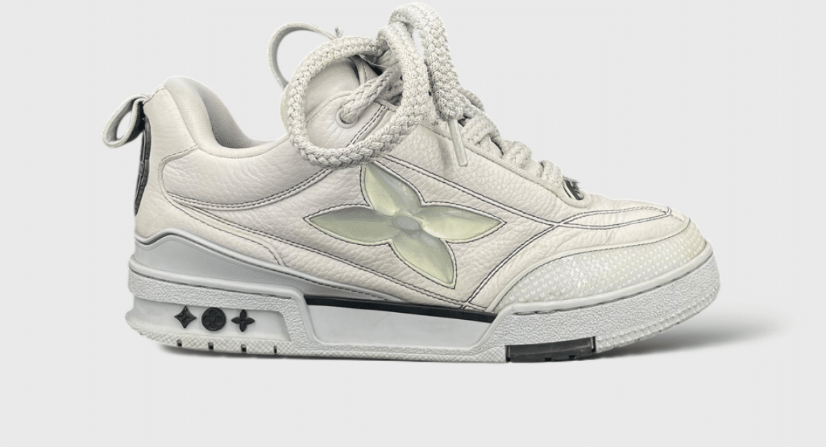 Louis Vuitton Skate grise 41,5