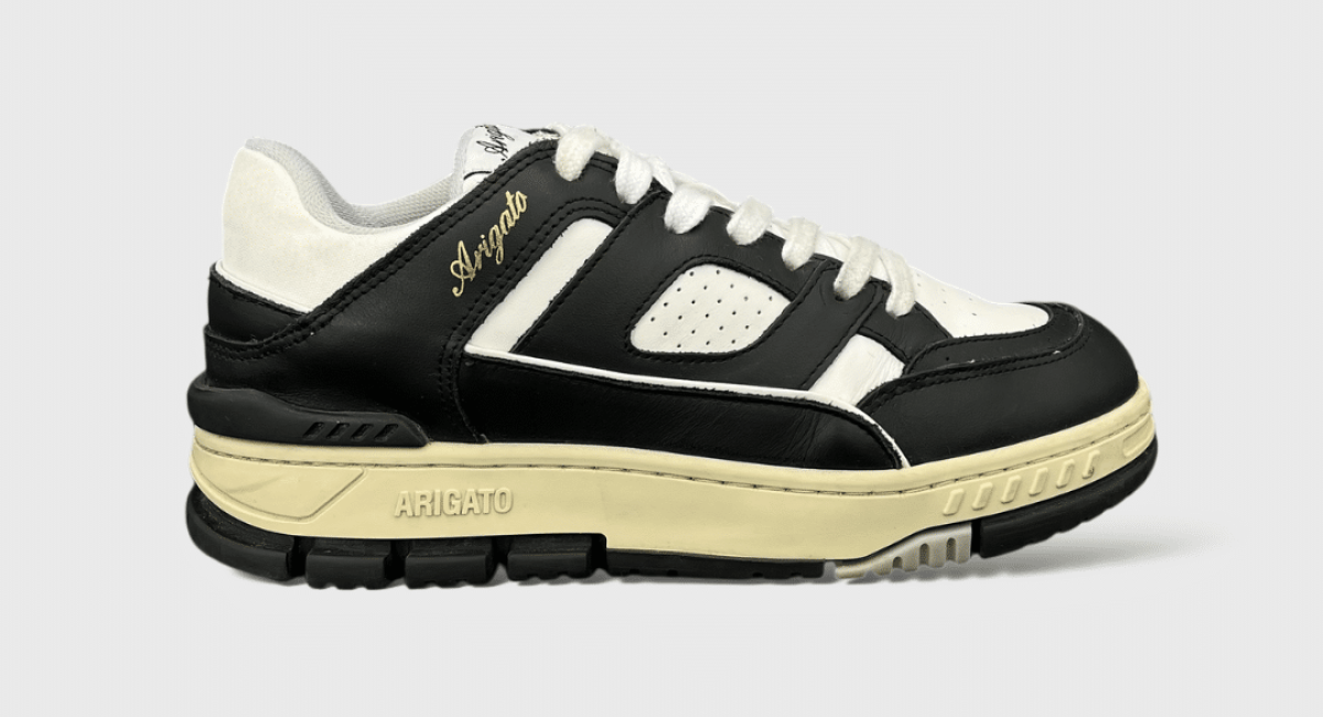 4310 Axel Arigato 39