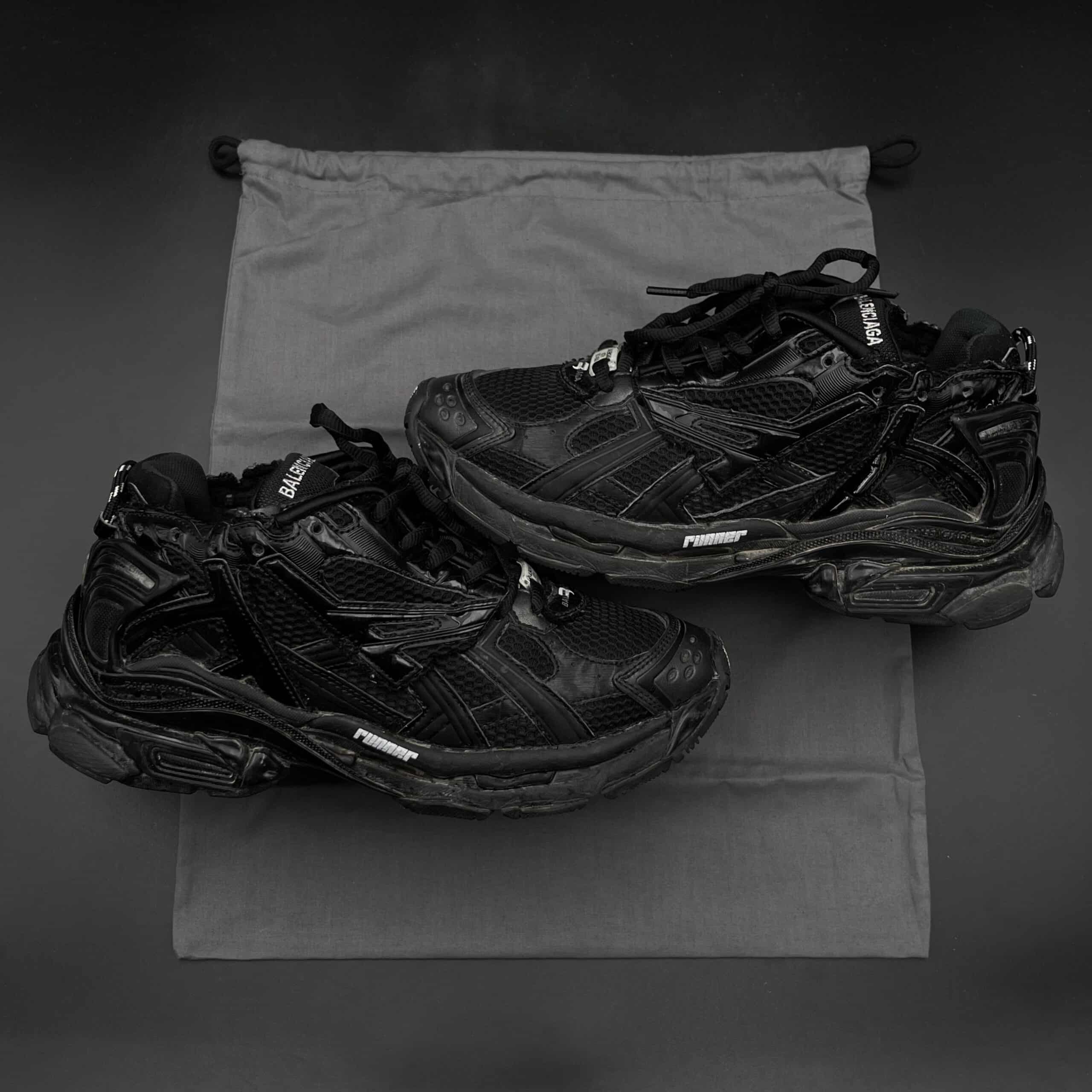 Balenciaga - Runner - Black - Size : 42