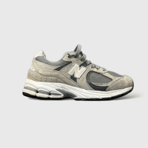 0000000248 New balance 2002 R // 37