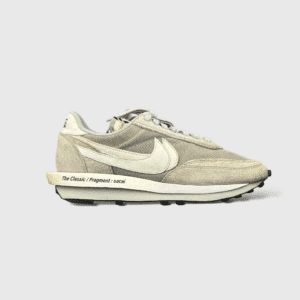 0000000389 Nike blazer sacai Gros/Blanc 45